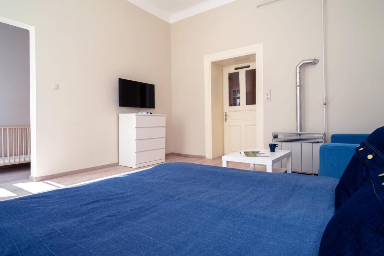 Blue Ribbon Apartment Budapest Esterno foto