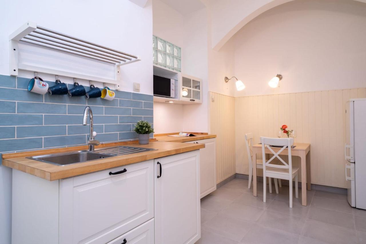 Blue Ribbon Apartment Budapest Esterno foto